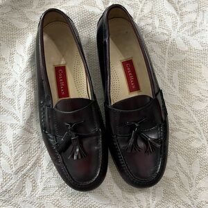 COLE‎ HAAN Pinch Tassel Dark Burgundy Loafers Size 11D
